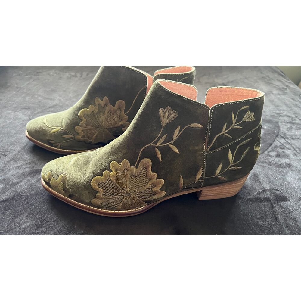 Seychelles Anthropologie Lantern Embroidered Suede Leather Ankle Booties 10 - Picture 7 of 8